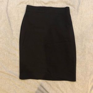 Forever21 black pencil skirt